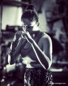 Ragini Dwivedi, Physical Fitness of Actress